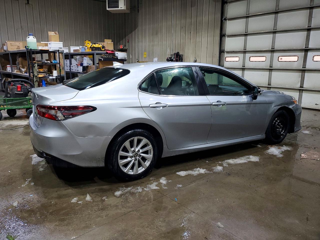 2024 TOYOTA CAMRY LE photo 3