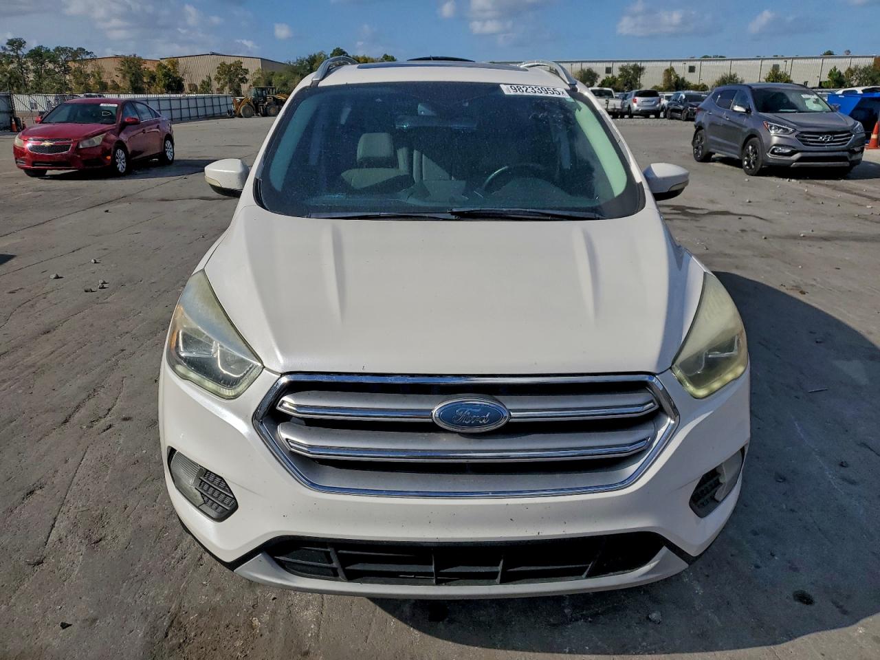 2017 FORD ESCAPE TITANIUM photo 5