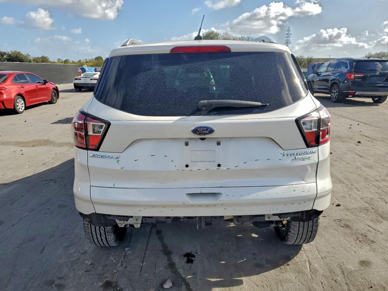 2017 FORD ESCAPE TITANIUM photo 6