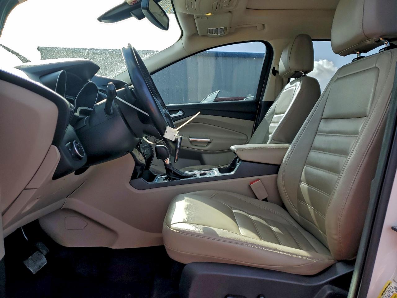 2017 FORD ESCAPE TITANIUM photo 7