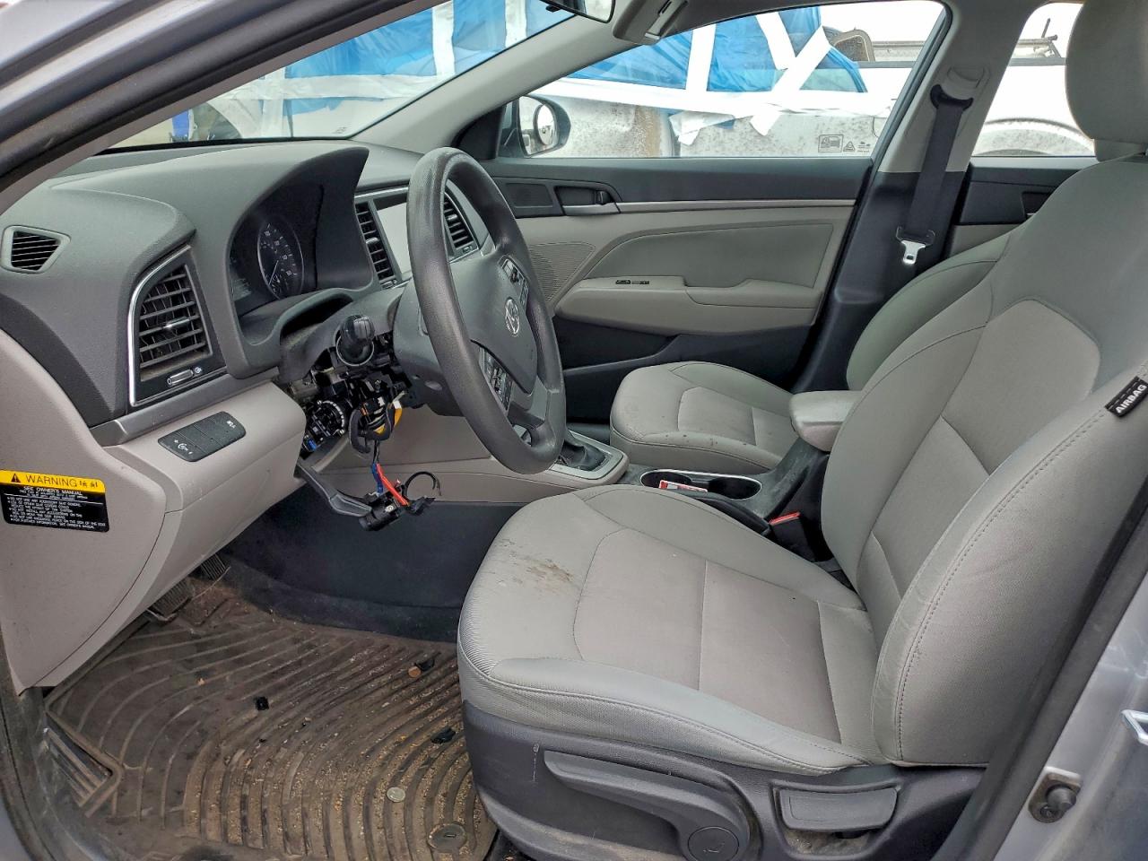 2017 HYUNDAI ELANTRA SE photo 13