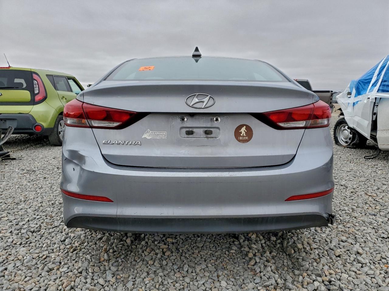 2017 HYUNDAI ELANTRA SE photo 11