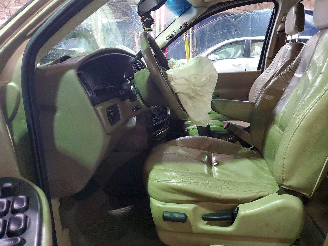2000 FORD WINDSTAR SEL photo 13
