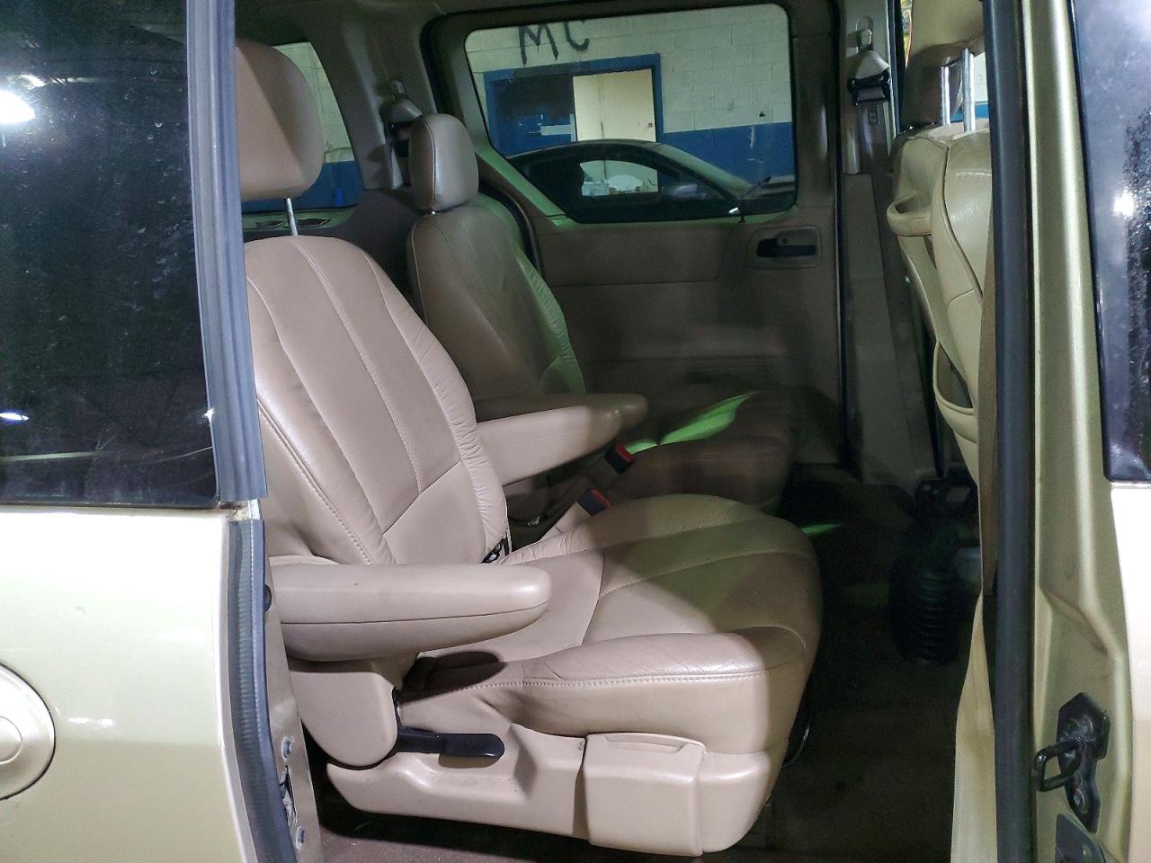 2000 FORD WINDSTAR SEL photo 21