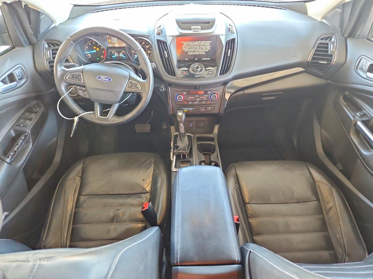 2017 FORD ESCAPE TITANIUM photo 8