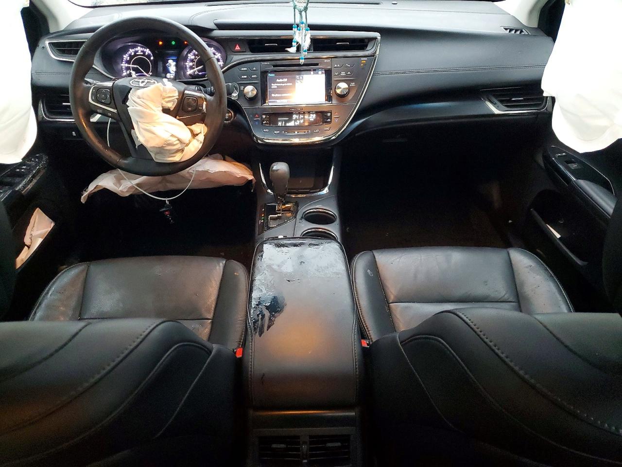2016 TOYOTA AVALON XLE photo 8