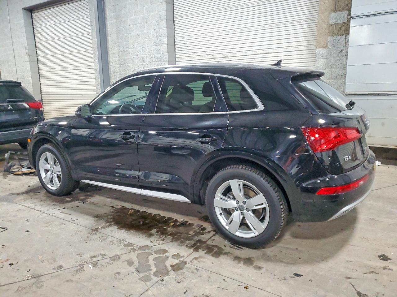 2018 AUDI Q5 PREMIUM PLUS photo 2
