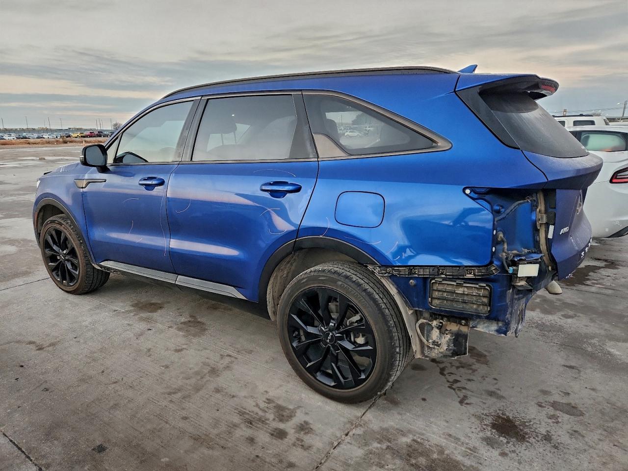 2022 KIA SORENTO SX photo 2