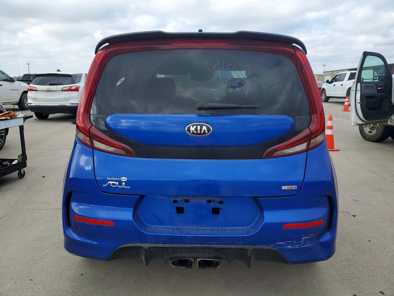 2021 KIA SOUL GT-LINE TURBO photo 6