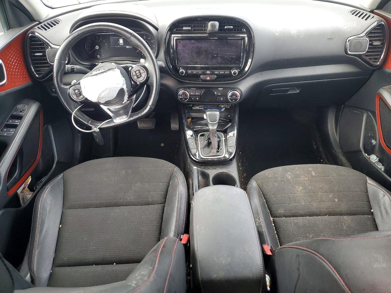 2021 KIA SOUL GT-LINE TURBO photo 8