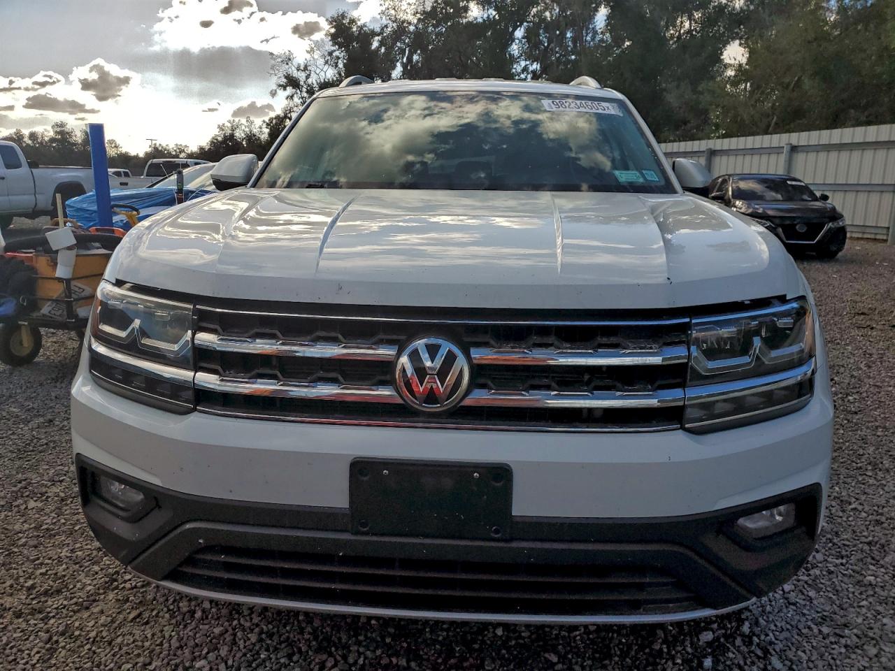 2018 VOLKSWAGEN ATLAS SE photo 5