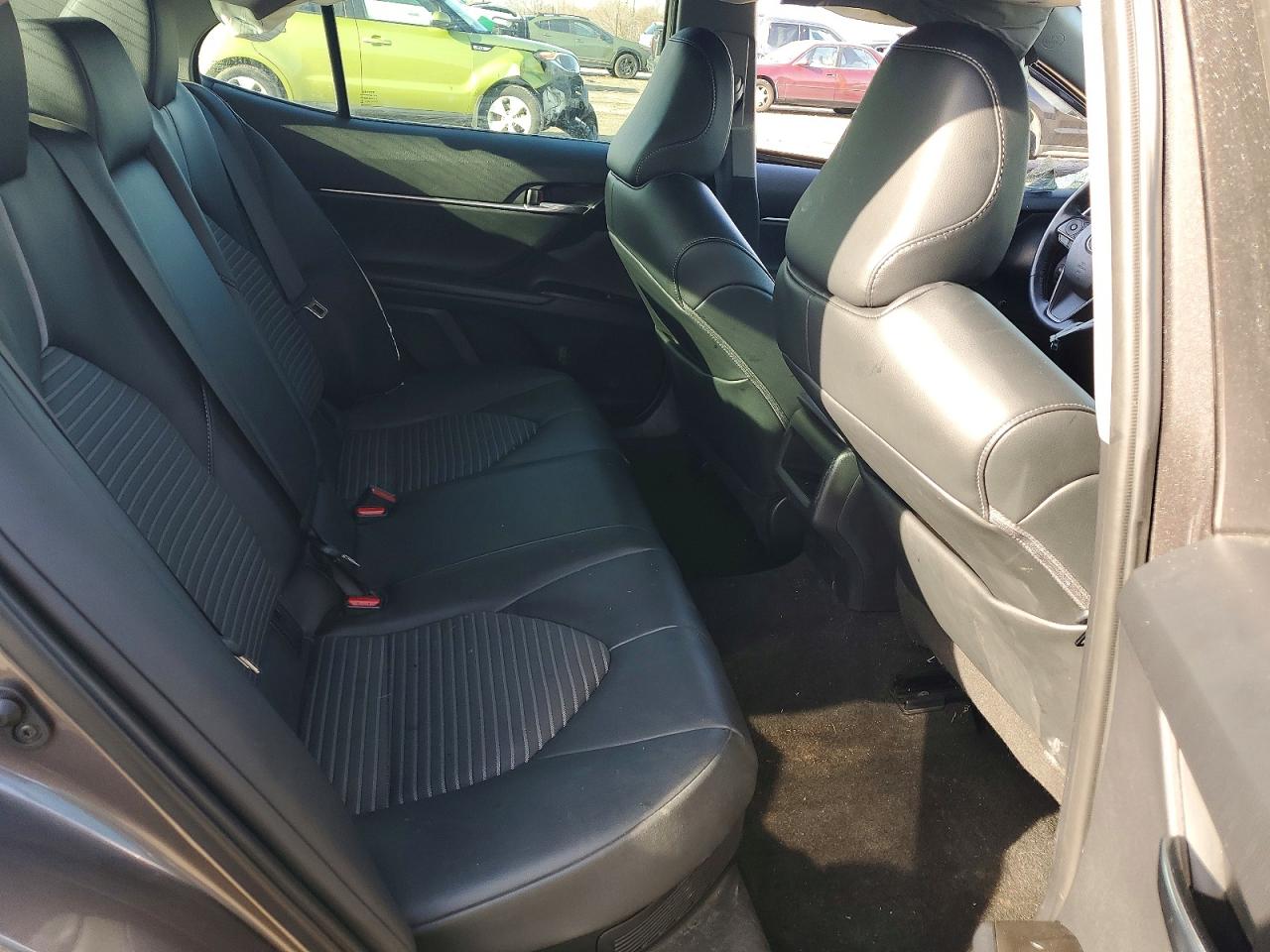 2022 TOYOTA CAMRY NIGHT SHADE photo 10