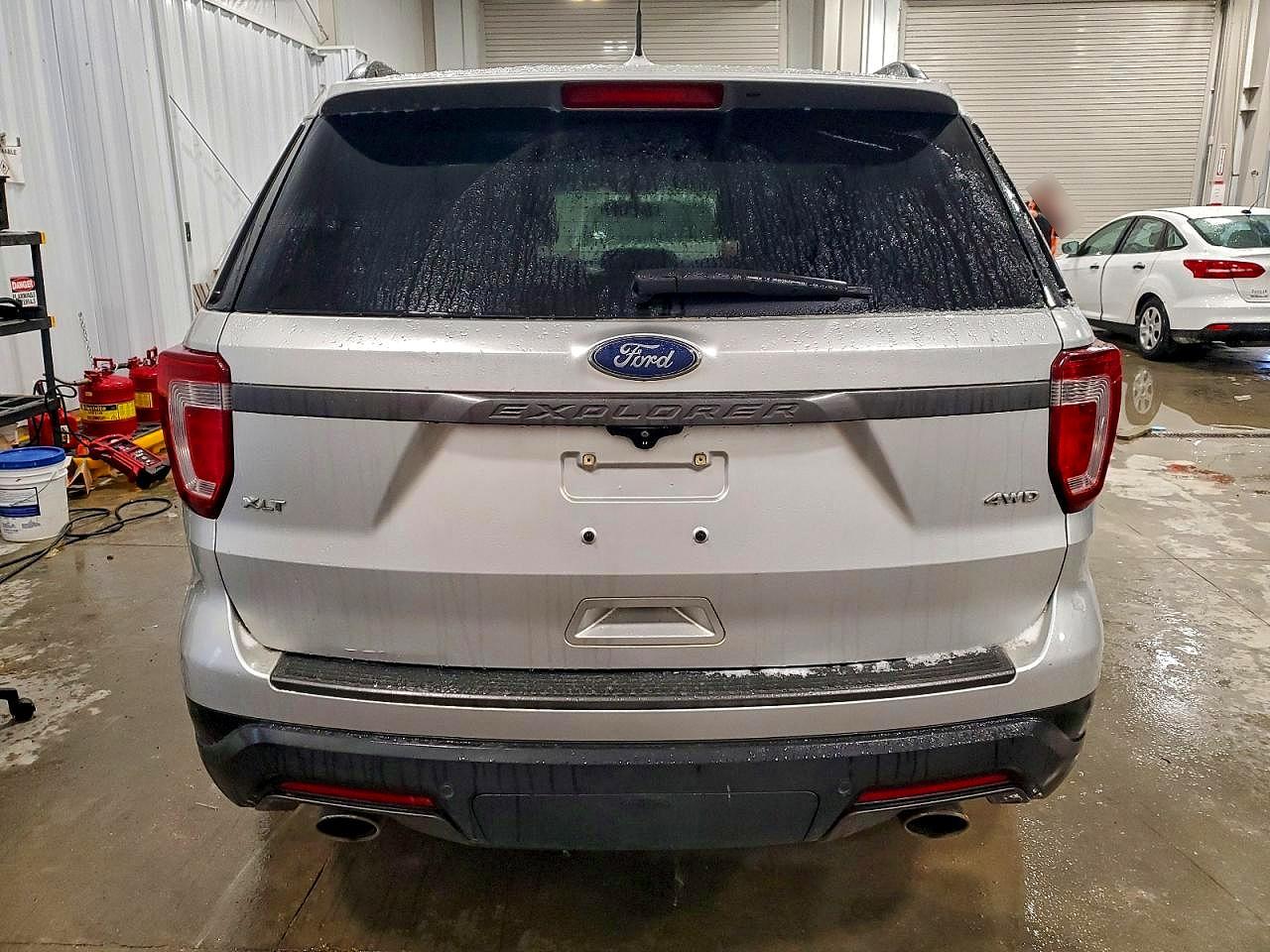 2018 FORD EXPLORER XLT photo 6