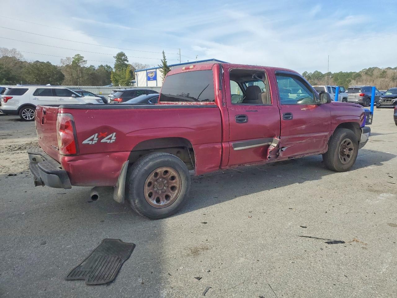 2005 CHEVROLET SILVERADO K1500 photo 3
