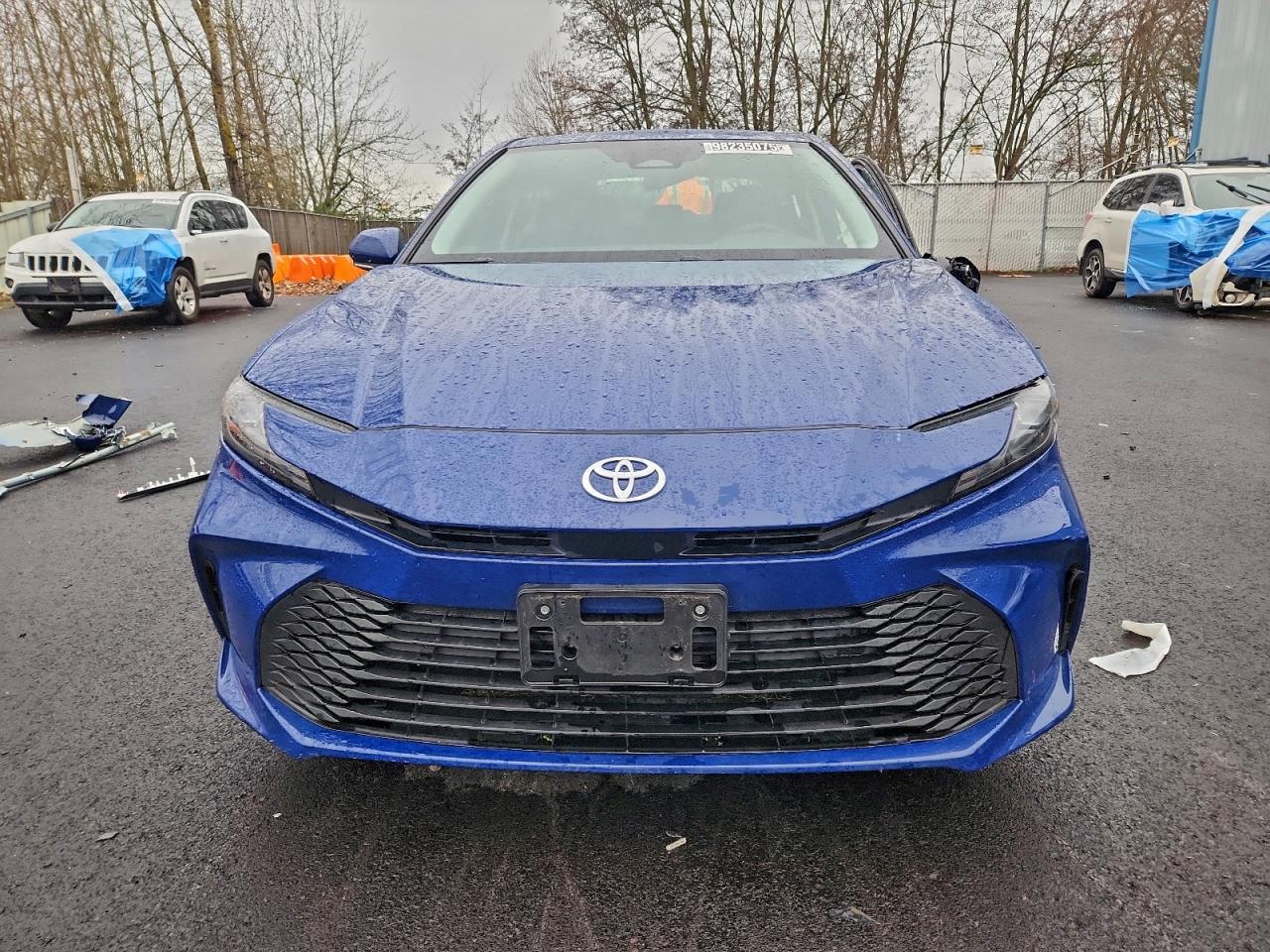 2025 TOYOTA CAMRY XSE photo 5