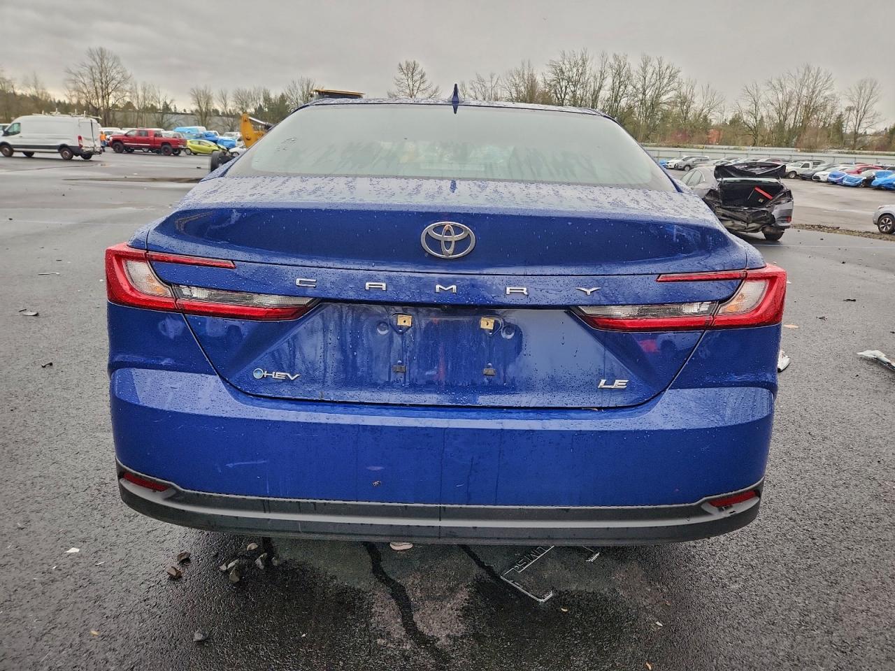 2025 TOYOTA CAMRY XSE photo 6