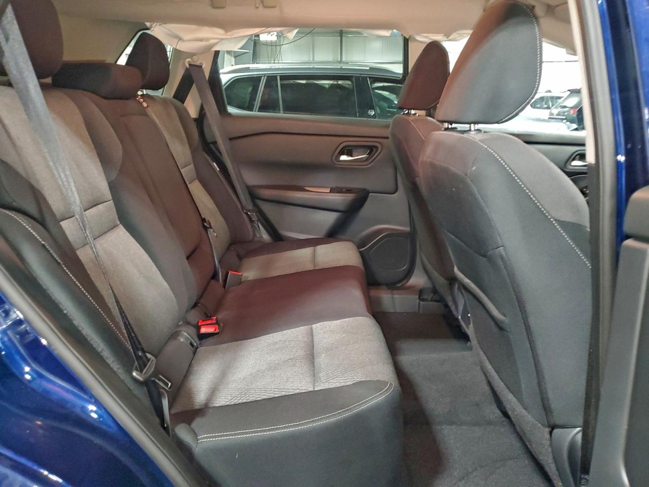 2025 NISSAN ROGUE SV photo 11