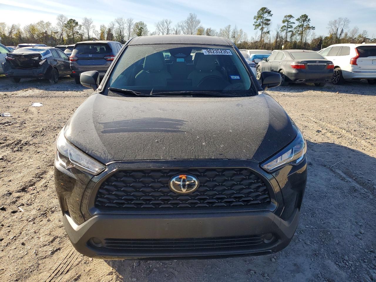 2025 TOYOTA COROLLA CROSS L photo 5