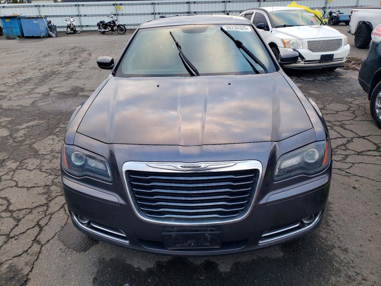 2014 CHRYSLER 300 S photo 5