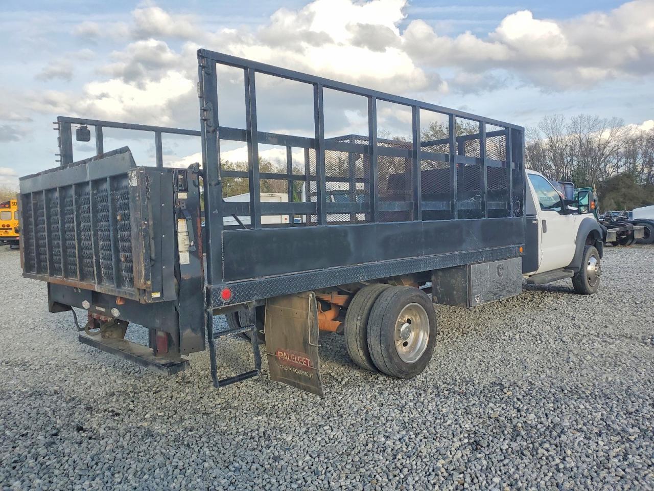 2016 FORD F550 SUPER DUTY FLATBED TRUCK photo 3