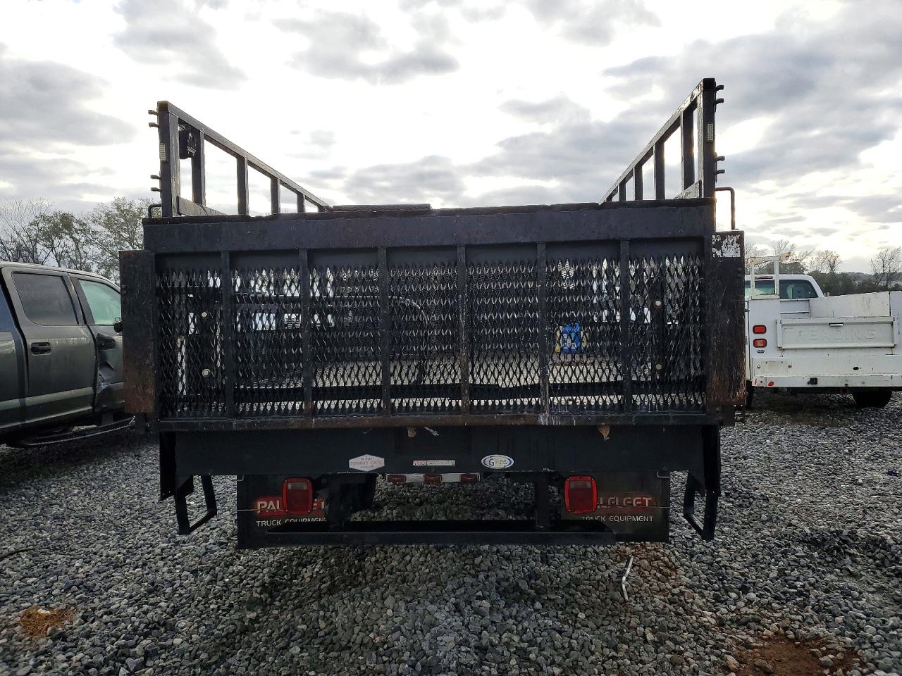 2016 FORD F550 SUPER DUTY FLATBED TRUCK photo 6