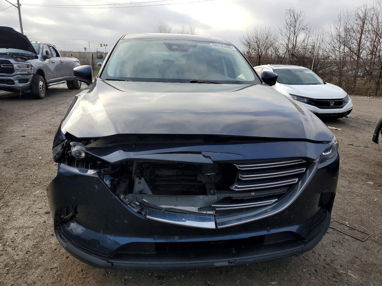 2018 MAZDA CX-9 TOURING photo 5
