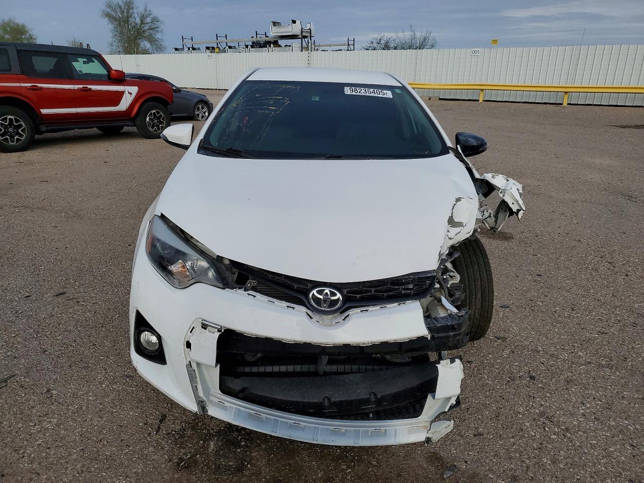 2015 TOYOTA COROLLA L photo 5