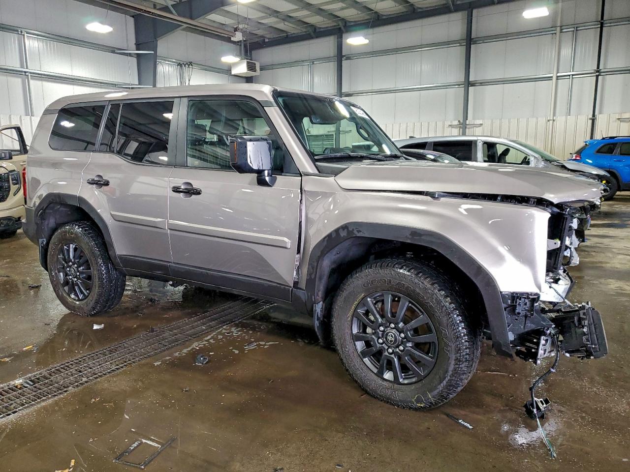 2025 TOYOTA LAND CRUISER BASE photo 4