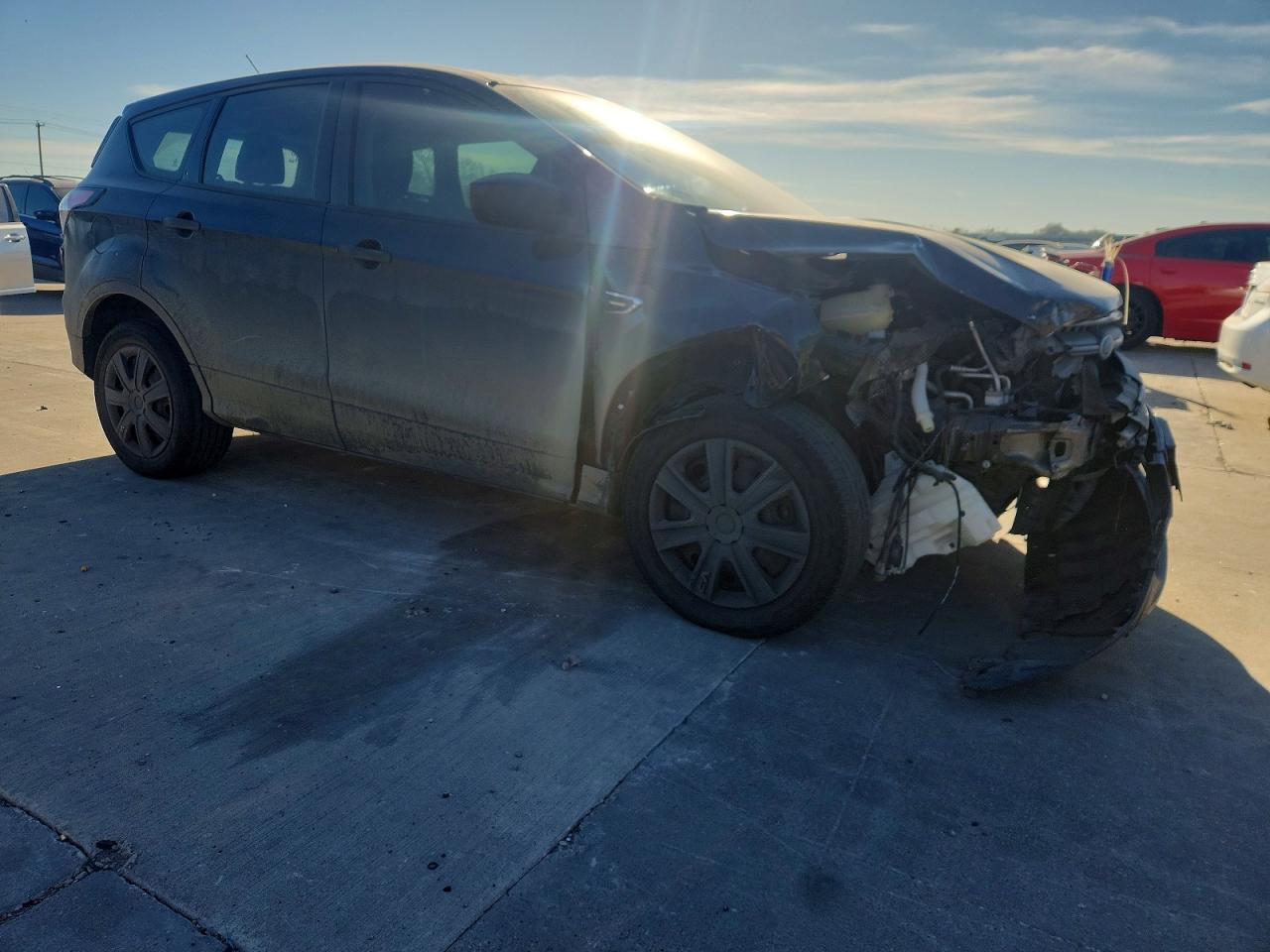2018 FORD ESCAPE S photo 4