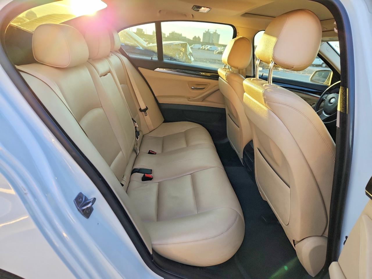 2016 BMW 528 I photo 10