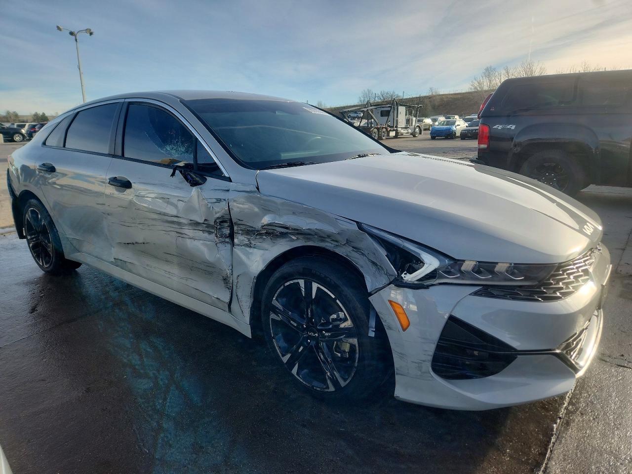 2023 KIA K5 GT-LINE photo 4