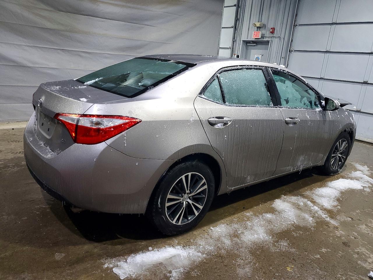 2016 TOYOTA COROLLA L photo 3