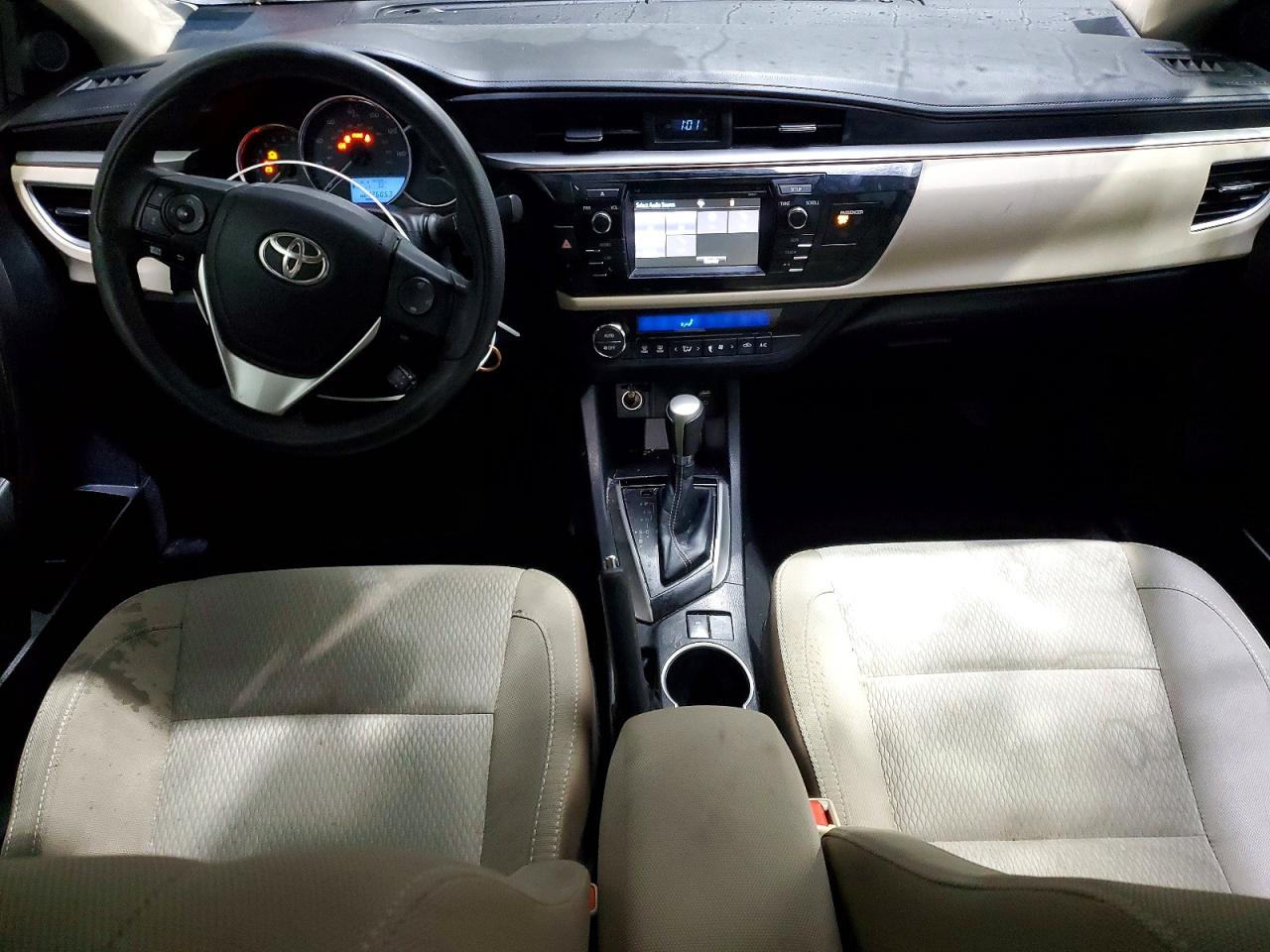 2016 TOYOTA COROLLA L photo 8