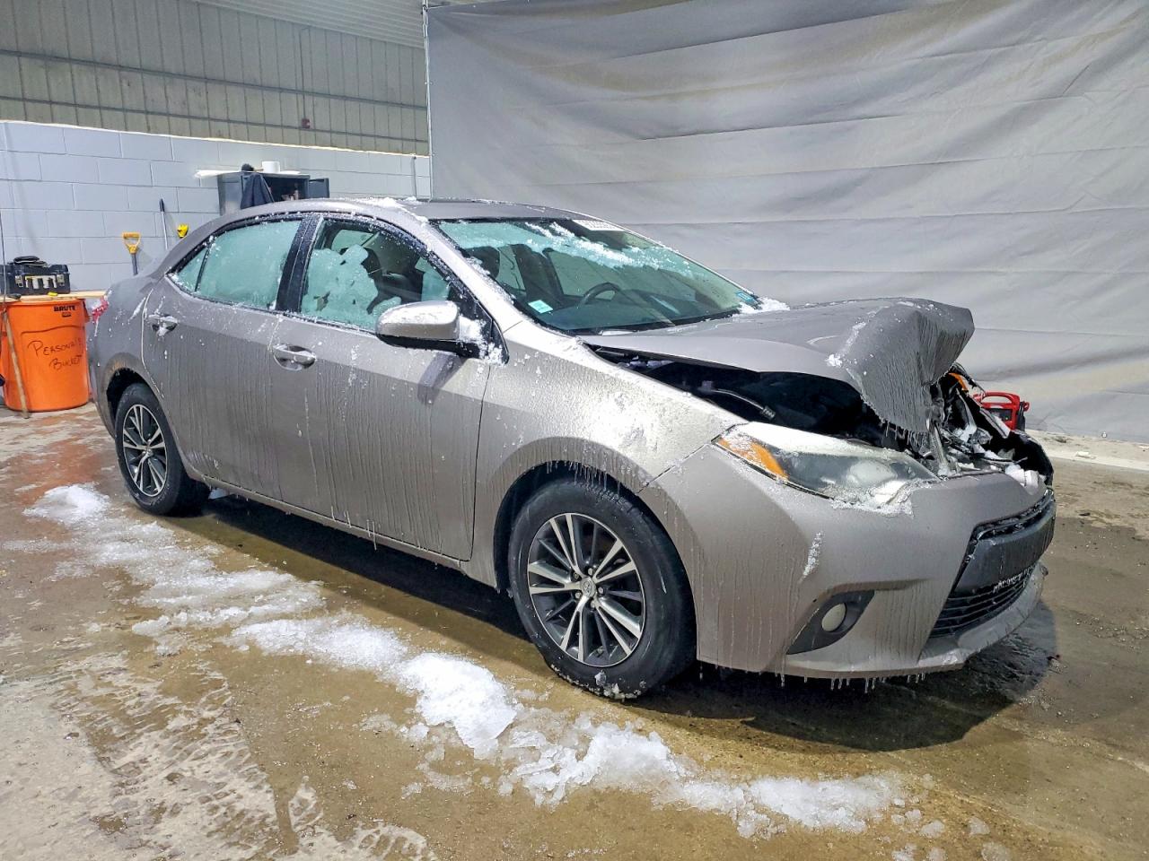 2016 TOYOTA COROLLA L photo 4