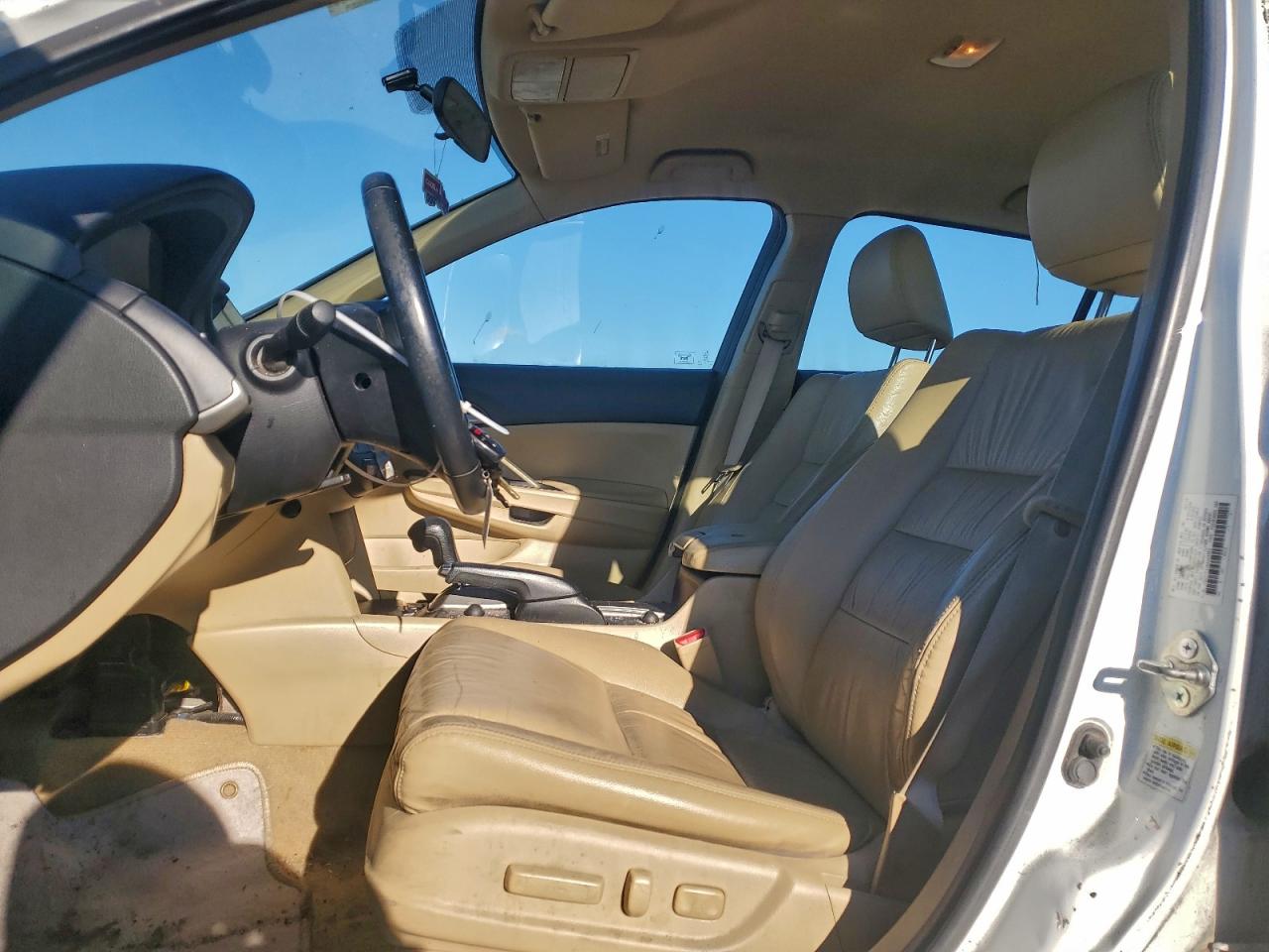 2011 HONDA ACCORD SE photo 7