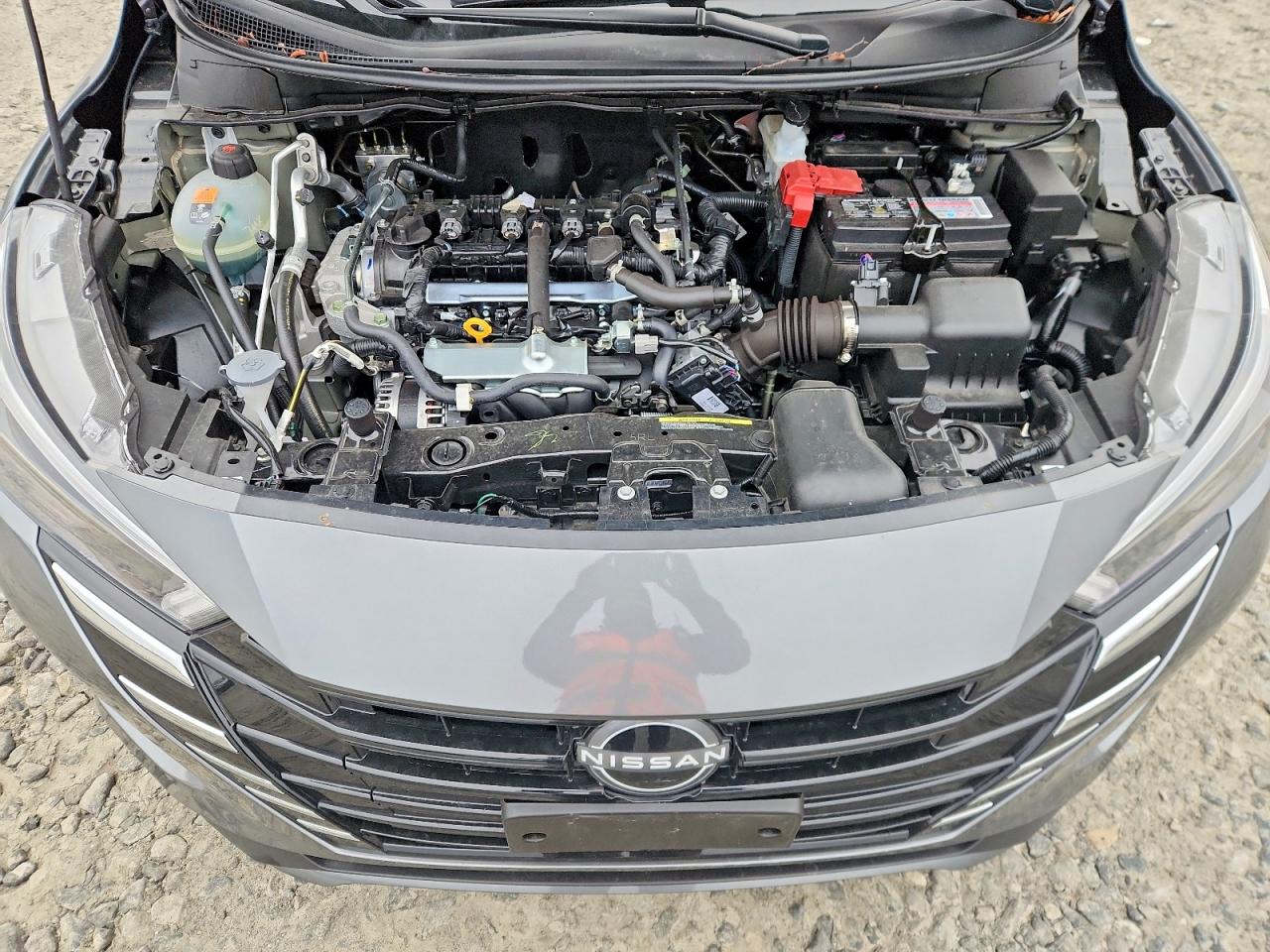 2025 NISSAN VERSA SV photo 11