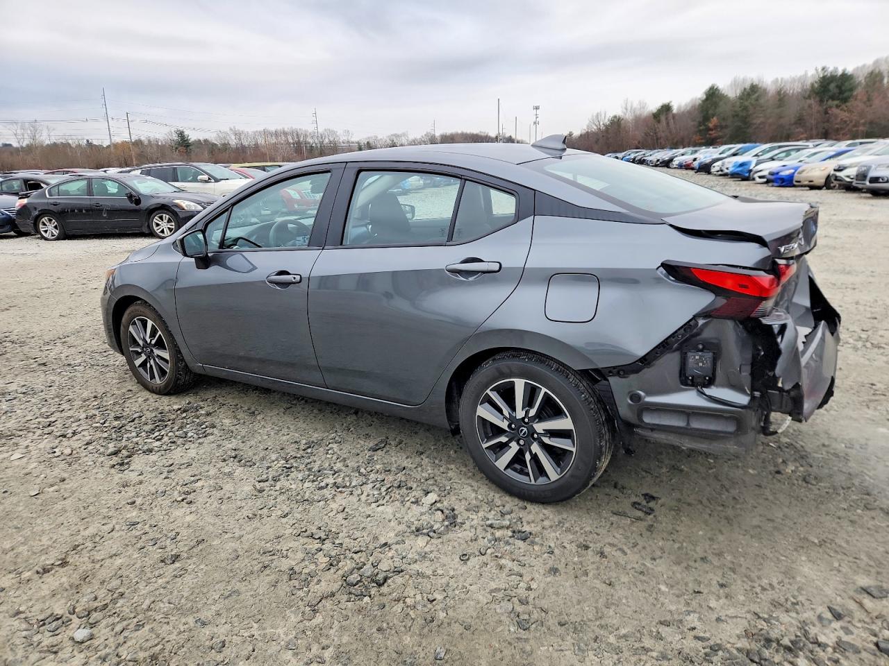 2025 NISSAN VERSA SV photo 2