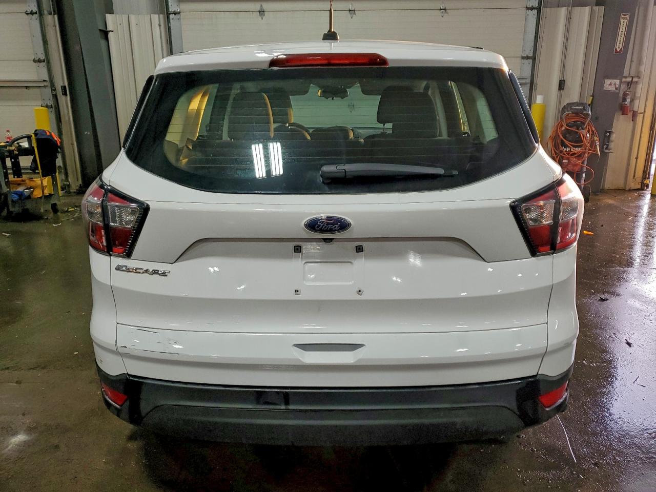 2017 FORD ESCAPE S photo 6