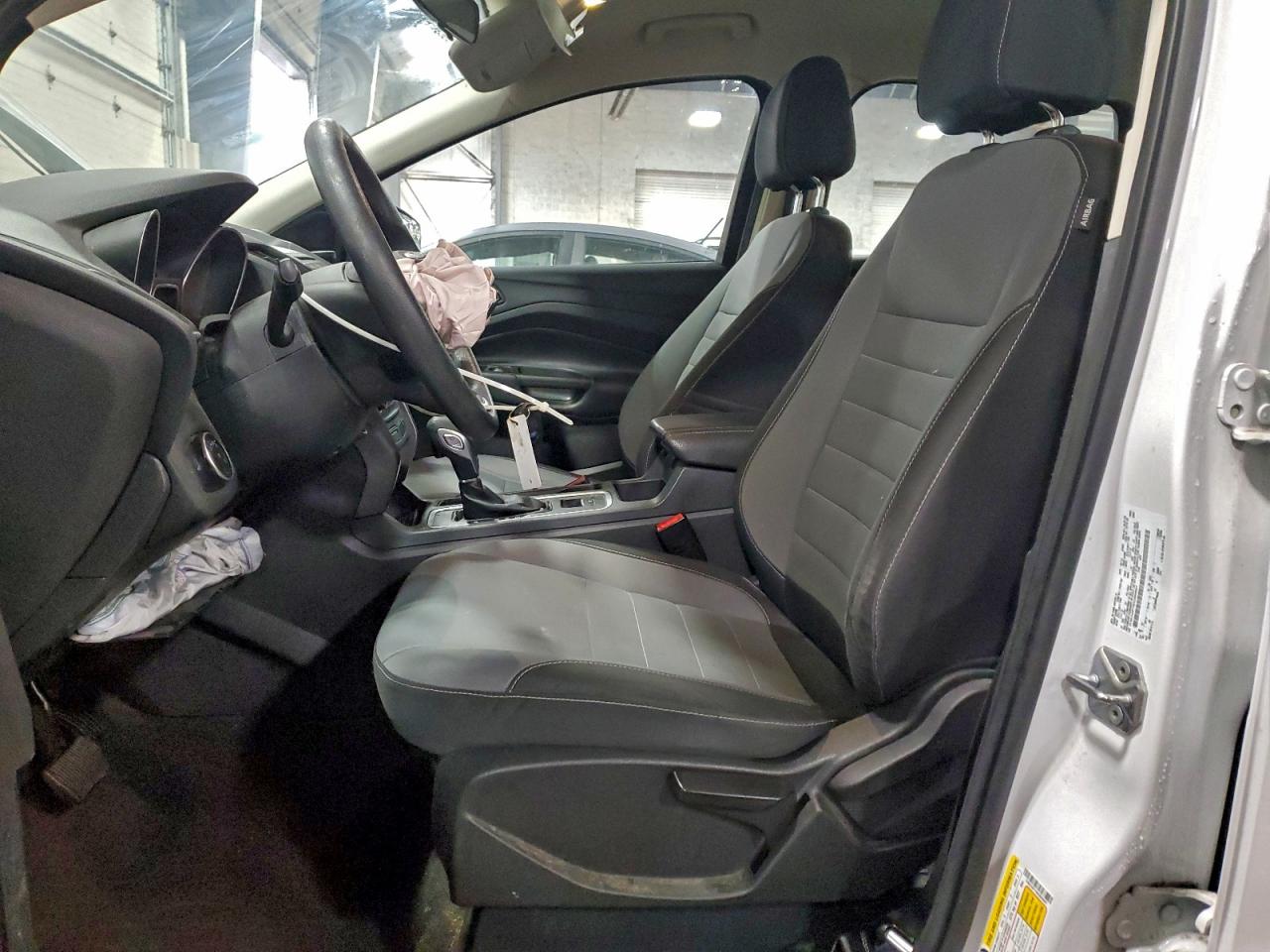 2017 FORD ESCAPE S photo 7