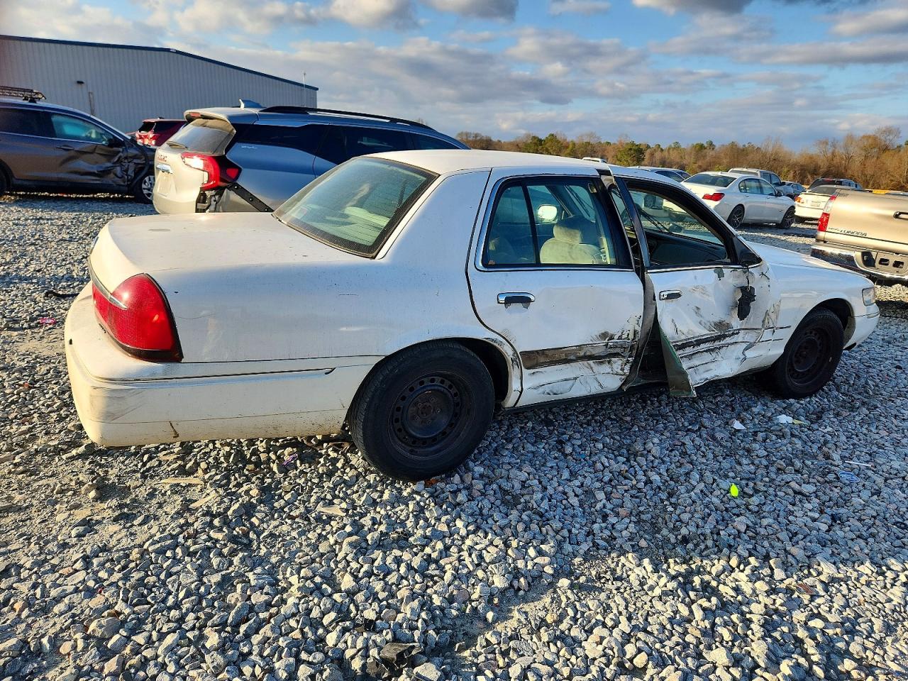 1998 MERCURY GRAND MARQUIS GS photo 3