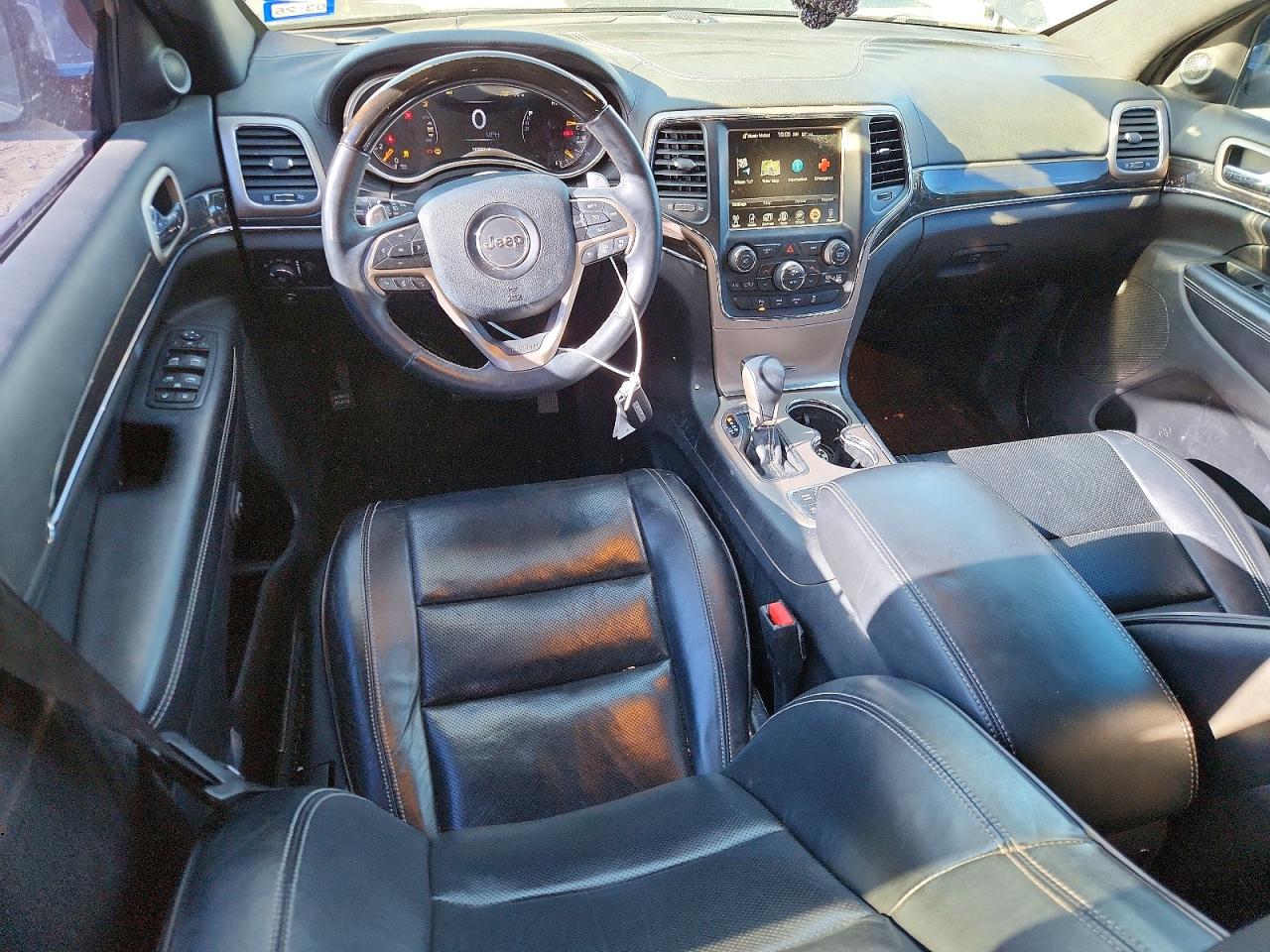 2016 JEEP GRAND CHEROKEE OVERLAND photo 8