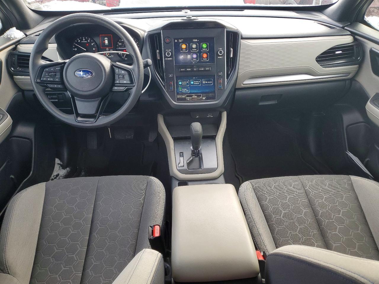2025 SUBARU FORESTER photo 8