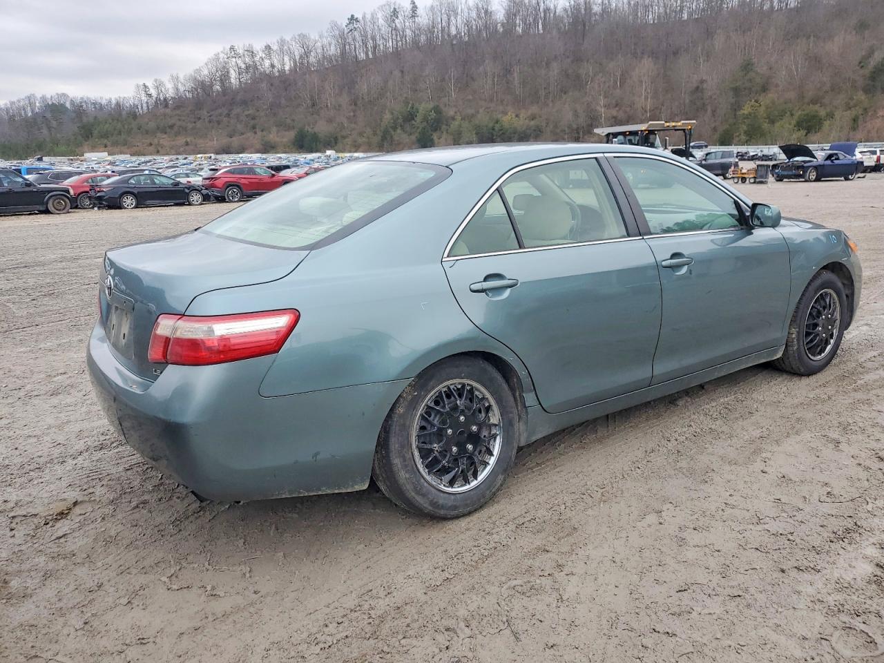 2007 TOYOTA CAMRY photo 5