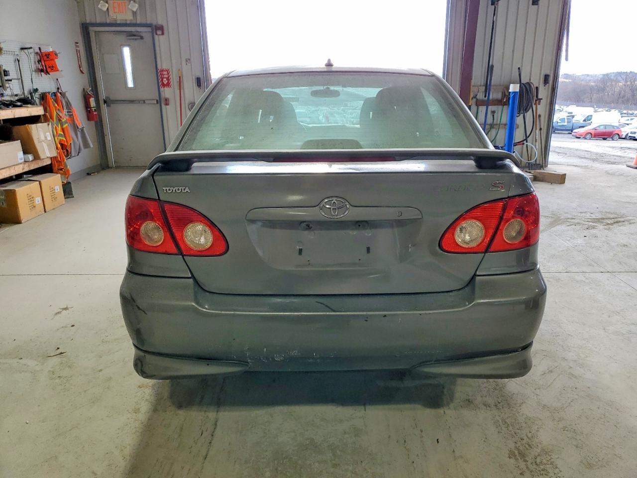 2006 TOYOTA COROLLA CE photo 16