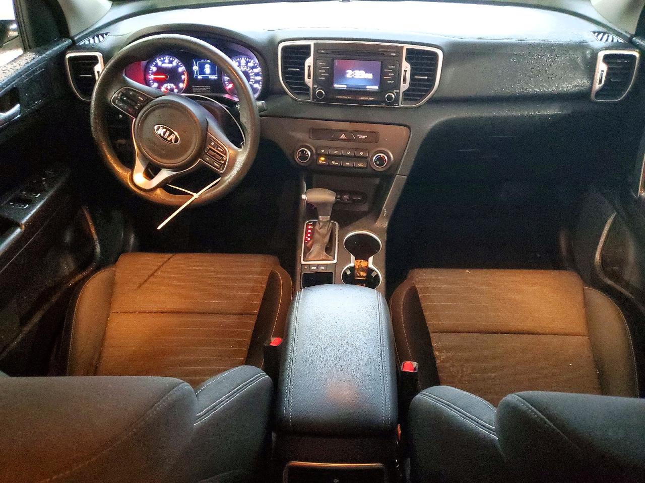 2018 KIA SPORTAGE LX photo 8