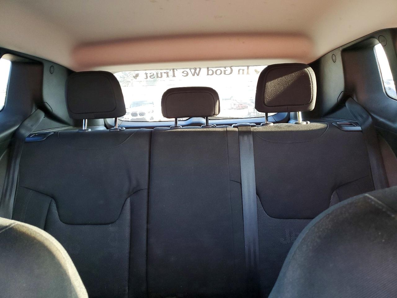 2017 JEEP RENEGADE LATITUDE photo 10