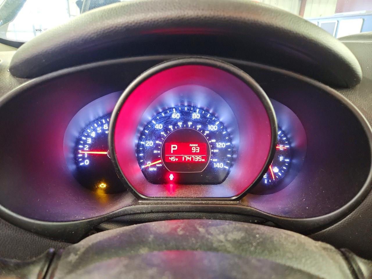 2014 KIA SOUL photo 9