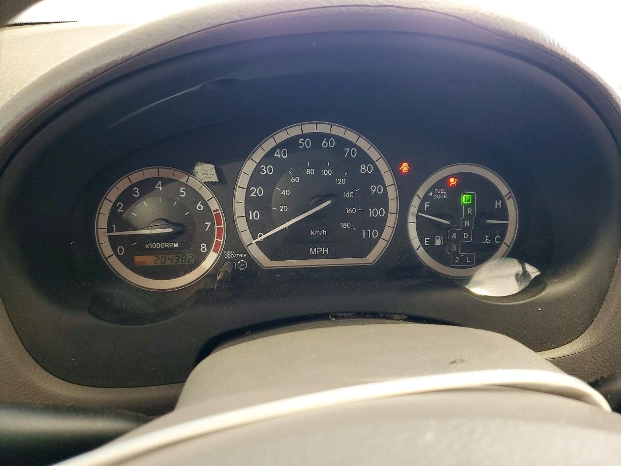 2009 TOYOTA SIENNA CE photo 25