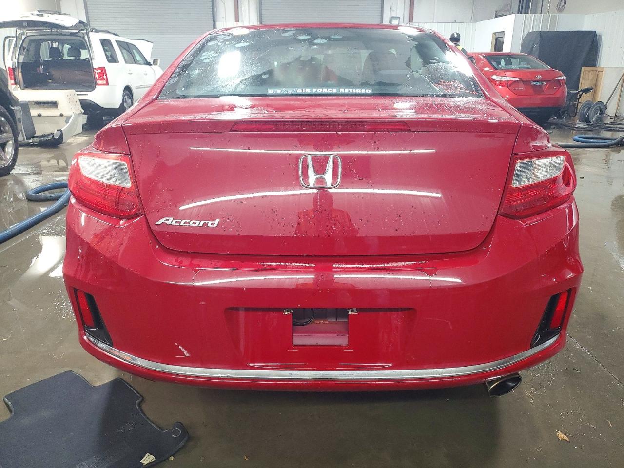 2015 HONDA ACCORD LX-S photo 16