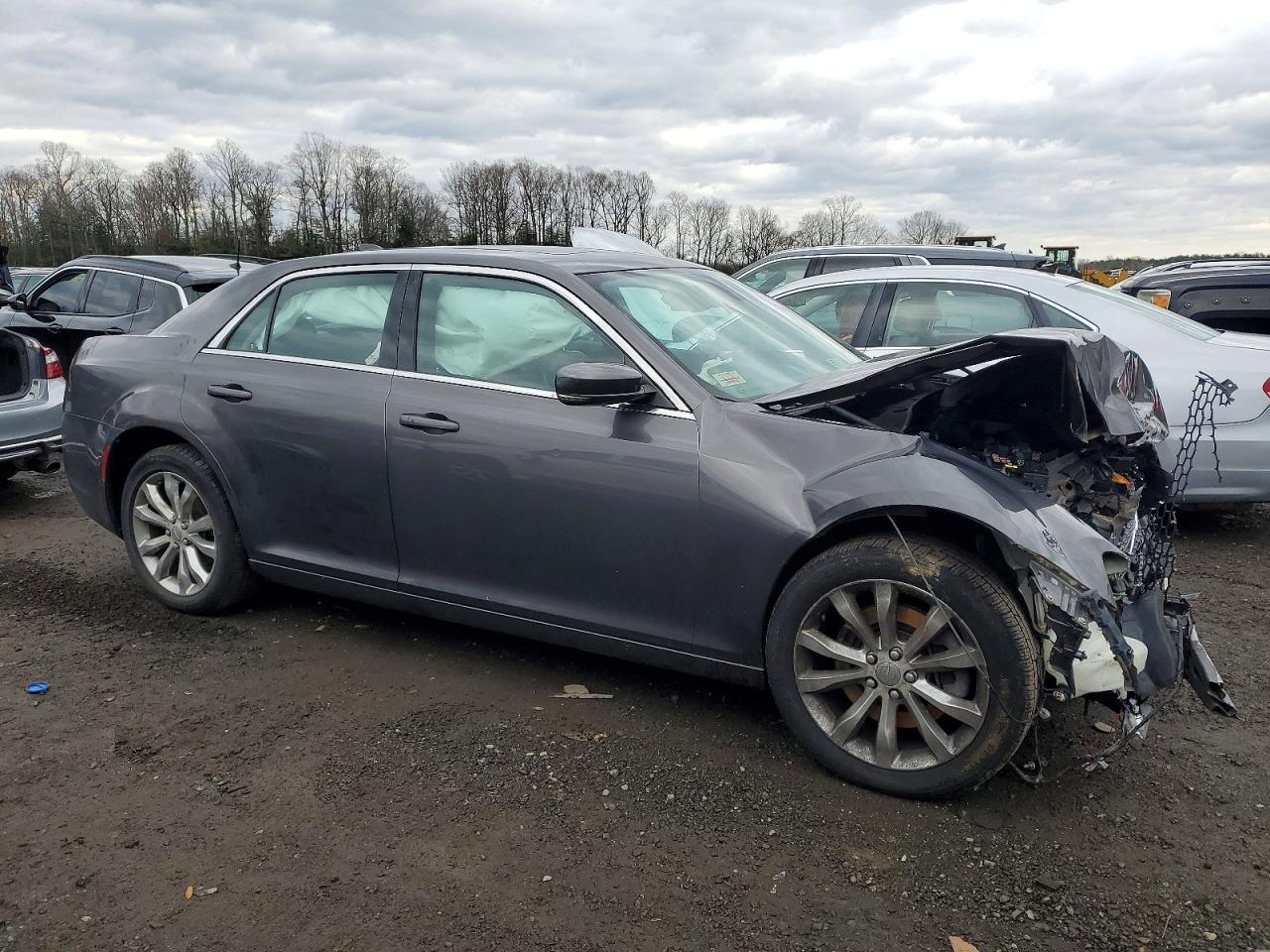 2015 CHRYSLER 300 LIMITED photo 7